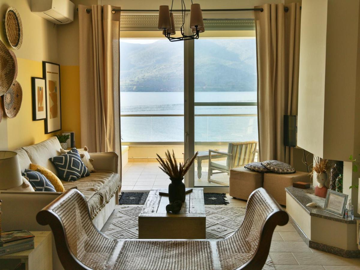 Beach House In Itea-Delphi Esterno foto