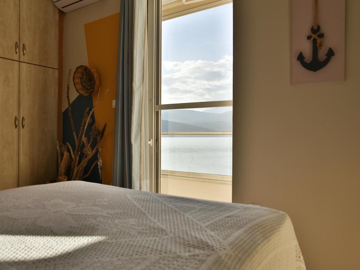 Beach House In Itea-Delphi Esterno foto